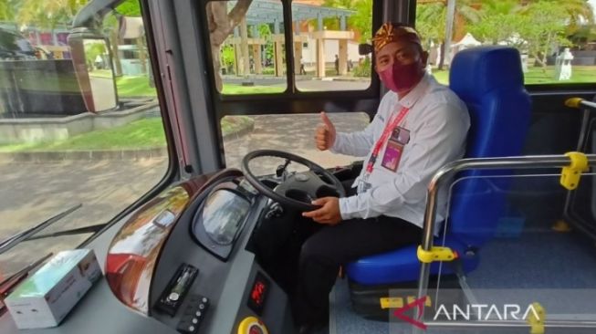 Kejar Emisi Bersih 2045, Tahun Depan Pegawai Pemprov Bali Mesti Gunakan Kendaraan Berikut Hal ini adalah